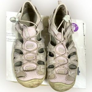 Keen girl seacamp water sandals, size 2